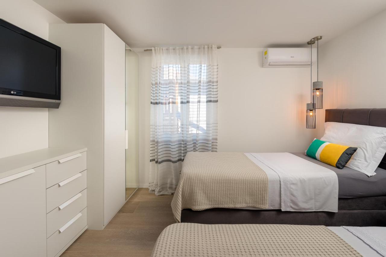 Villa Roko- The Spacious Luxury Trogir Exterior photo